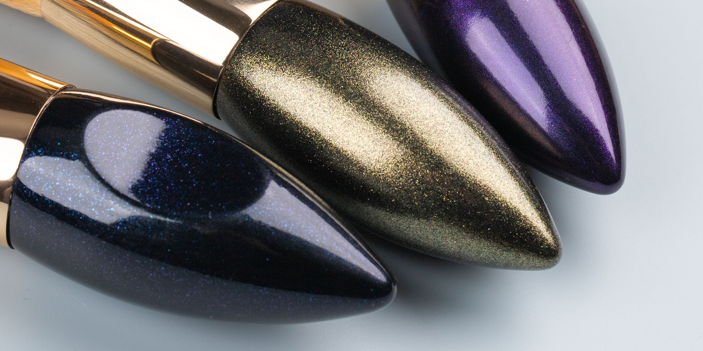 Pearlescent Series makeup brushes